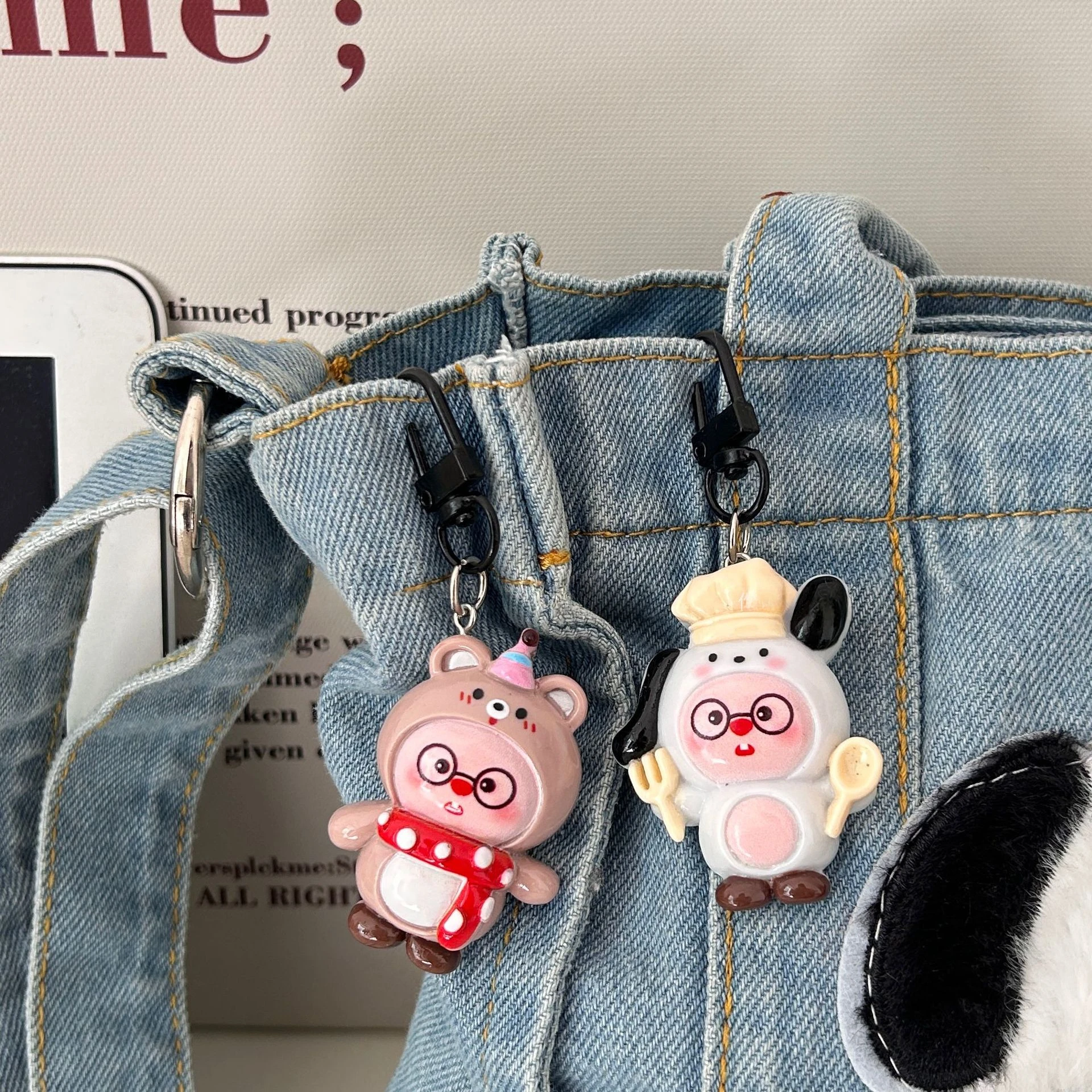 MINISO Cute Cartoon Loopy Kitty Beavers Full Body Keychain Girls Soft Cute Backpack Pendant Couple Girlfriends Accessories Gift