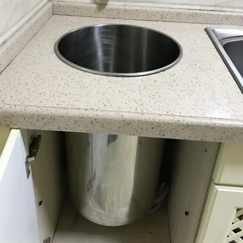 

Non-Magnetic Stainless Steel Water Storage Tank Portable Large Capacity Household Commercial Oil Tank with Lid 304 Iron Tank