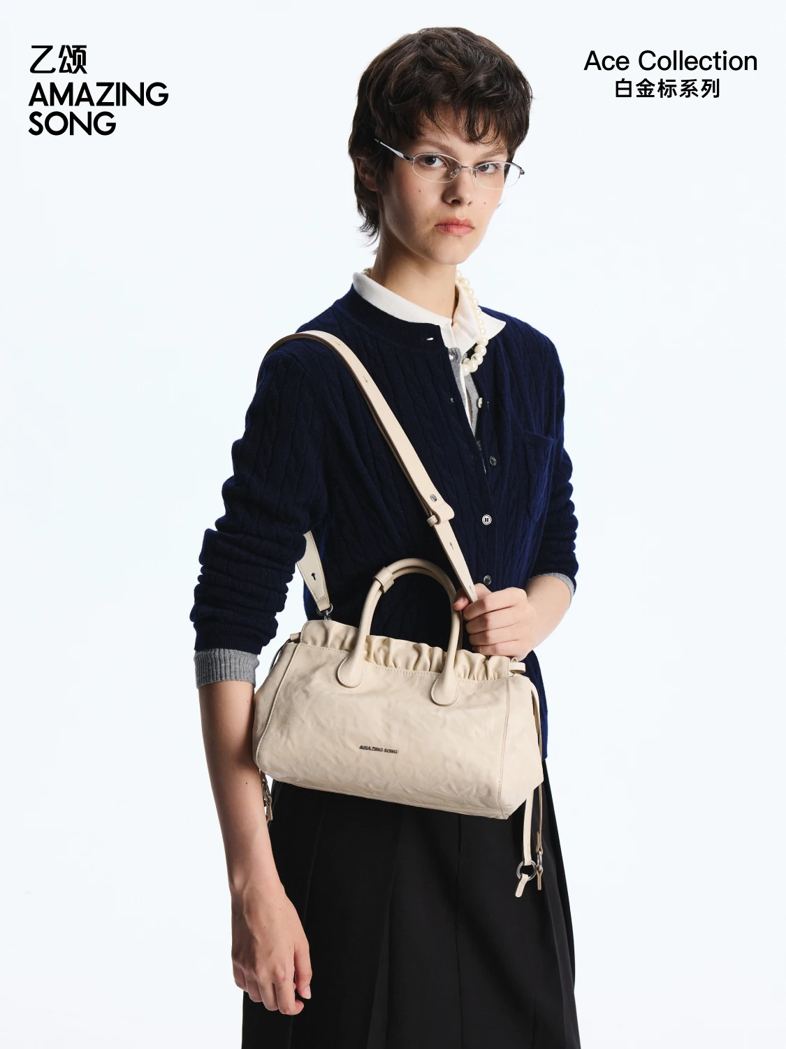 

Amazing Song Cloud Hobo Bag Handheld Crossbody Bag Small 2026 New Water-dyed Vegetable-tanned Top-Grain Cowhide