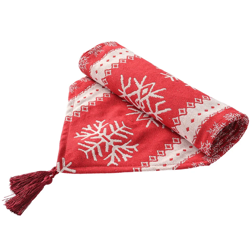 

Red Snowflake Table Flag Premium Material Christmas Day Decor Practical Tablecloth Tea Table Dining Room Protection