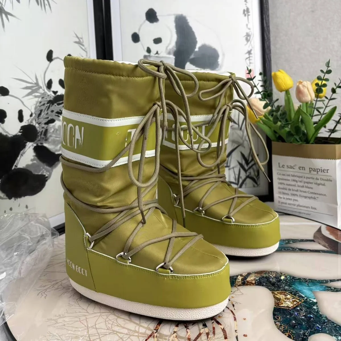 

Fashionable Thickened Winter Snow Boots Women's 2025 New Style Warm Tube Cotton Boots Anti-slip Wear-resistant Bread Long Boots