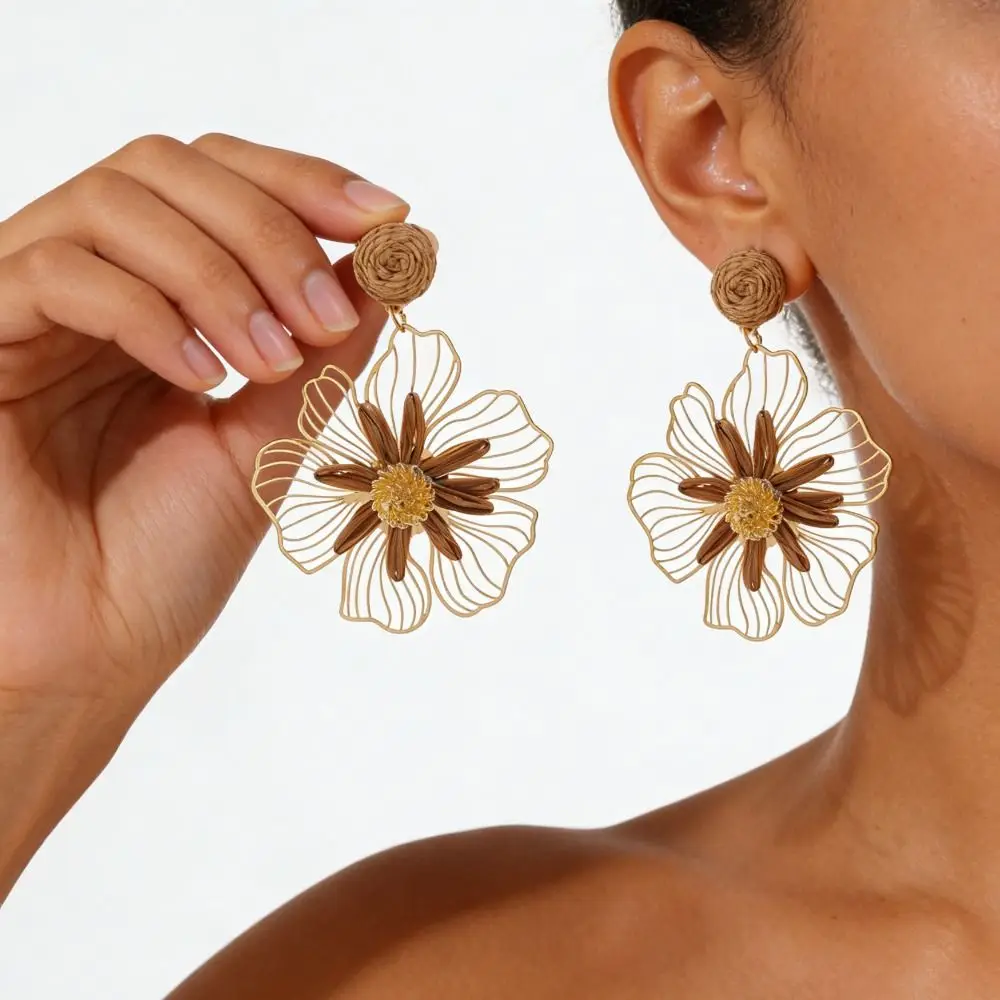 Cute Summer Raffia Grass Flower Earrings Lafite Grass Alloy Straw Drop earrings Handmade Exaggerated Women Jewelry Beach