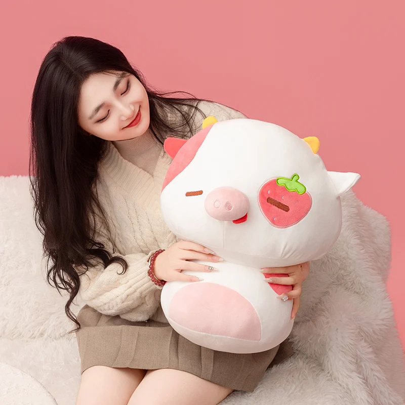 Jouets en peluche cochon fraise, yeux de fraise mignons, nez de cochon, vache, coussin de canapé, décorations de bureau pour la maison, cadeaux pour filles