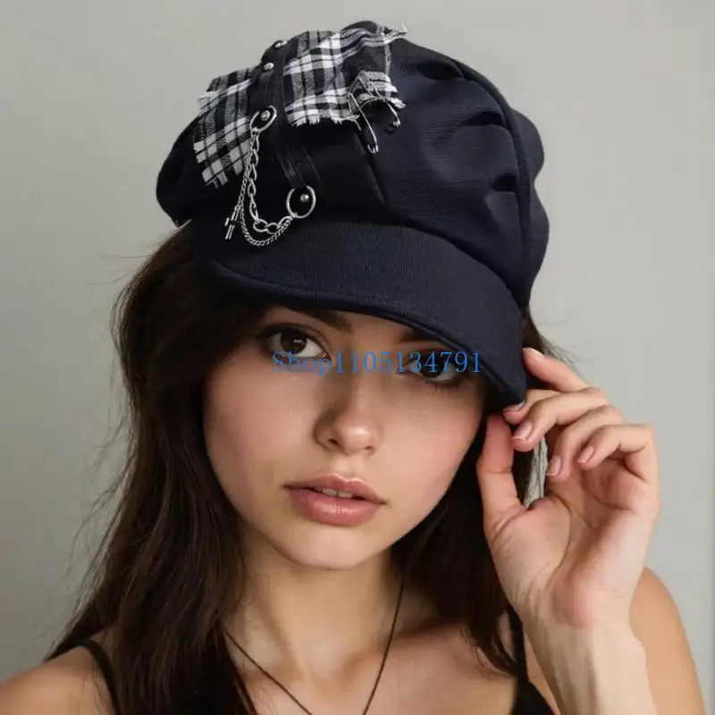 98km Punk British Elegant Painter Hat Tartan Fashion Metal Chain Cabbie Hat for Outdoor Walk Club Cabbie Hat