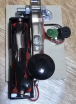 Ejercitador CW Ejercitador de código Morse con caja de batería con llave cargada y sonido de zumbador más flash