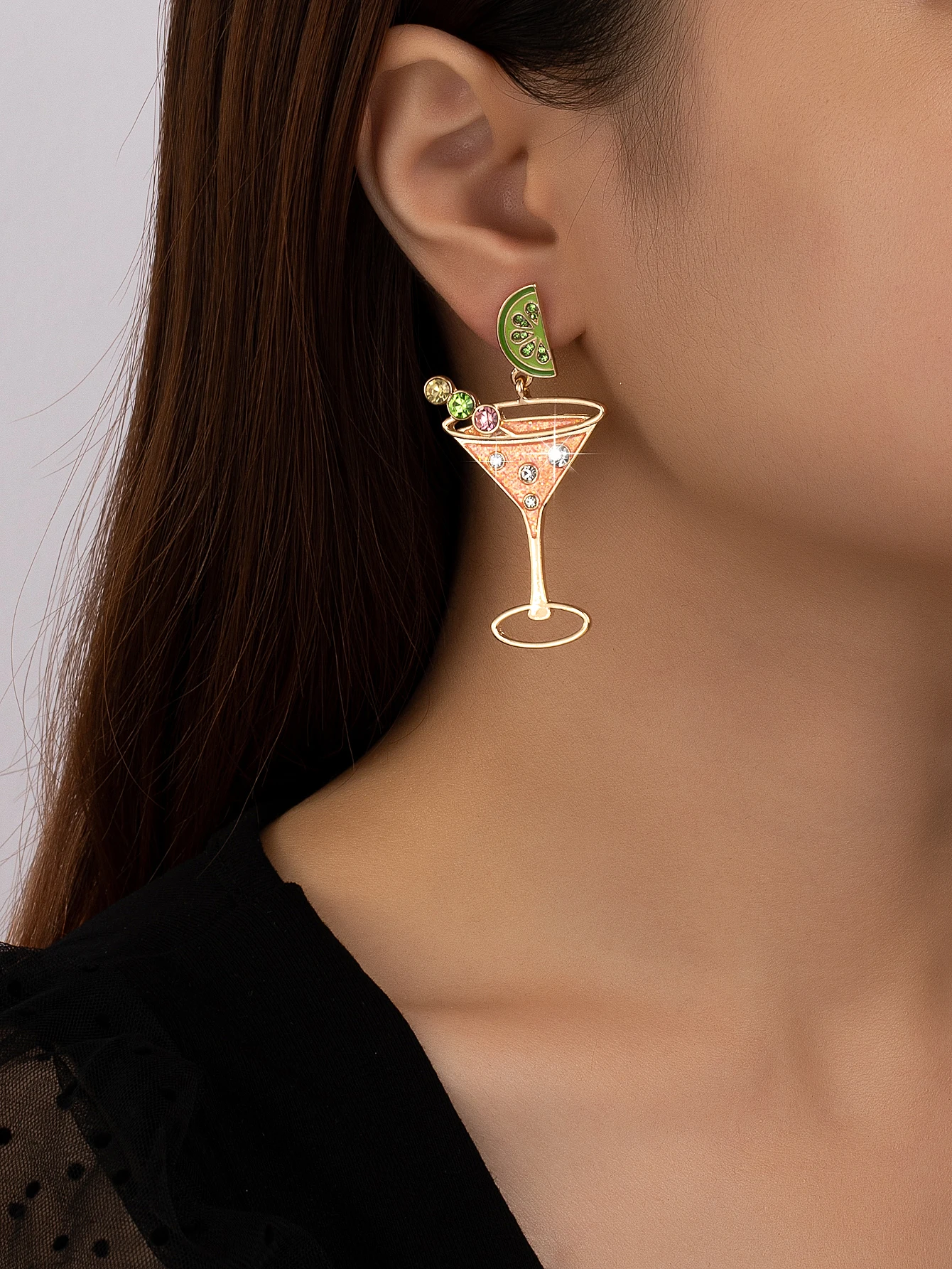 The Latest Fashionable and Versatile Fruit Wine Glass Earrings for Women, Suitable for Party Wear, Women's Accessories
