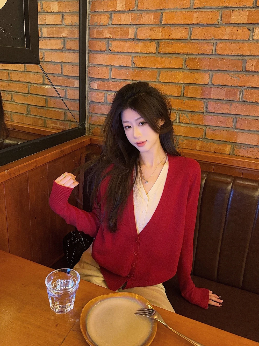 

Loose Long Sleeve V-Neck Knitted Cardigan Women's Spring Fashion Korean Style Casual Warm Top Color Block Fake Two-Piece