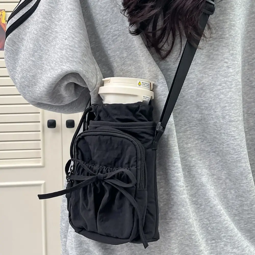 

Bowknot Water Bottle Sling Bag Large Capacity Multi-layer Gym Bottle Bag with Shoulder Strap Waterproof