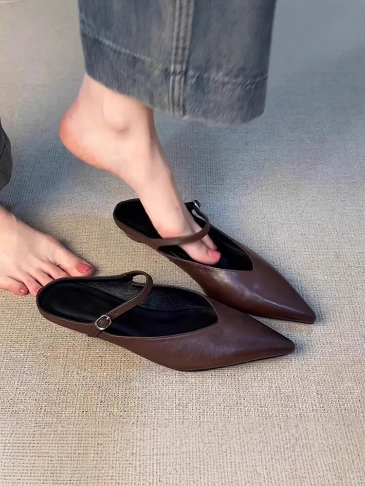 Retro Mary Jane Head Cover Sandals Women's Summer Outdoor Wear Small Heel V-Notch Pointed Toe Versatile Minimalist Half Slippers
