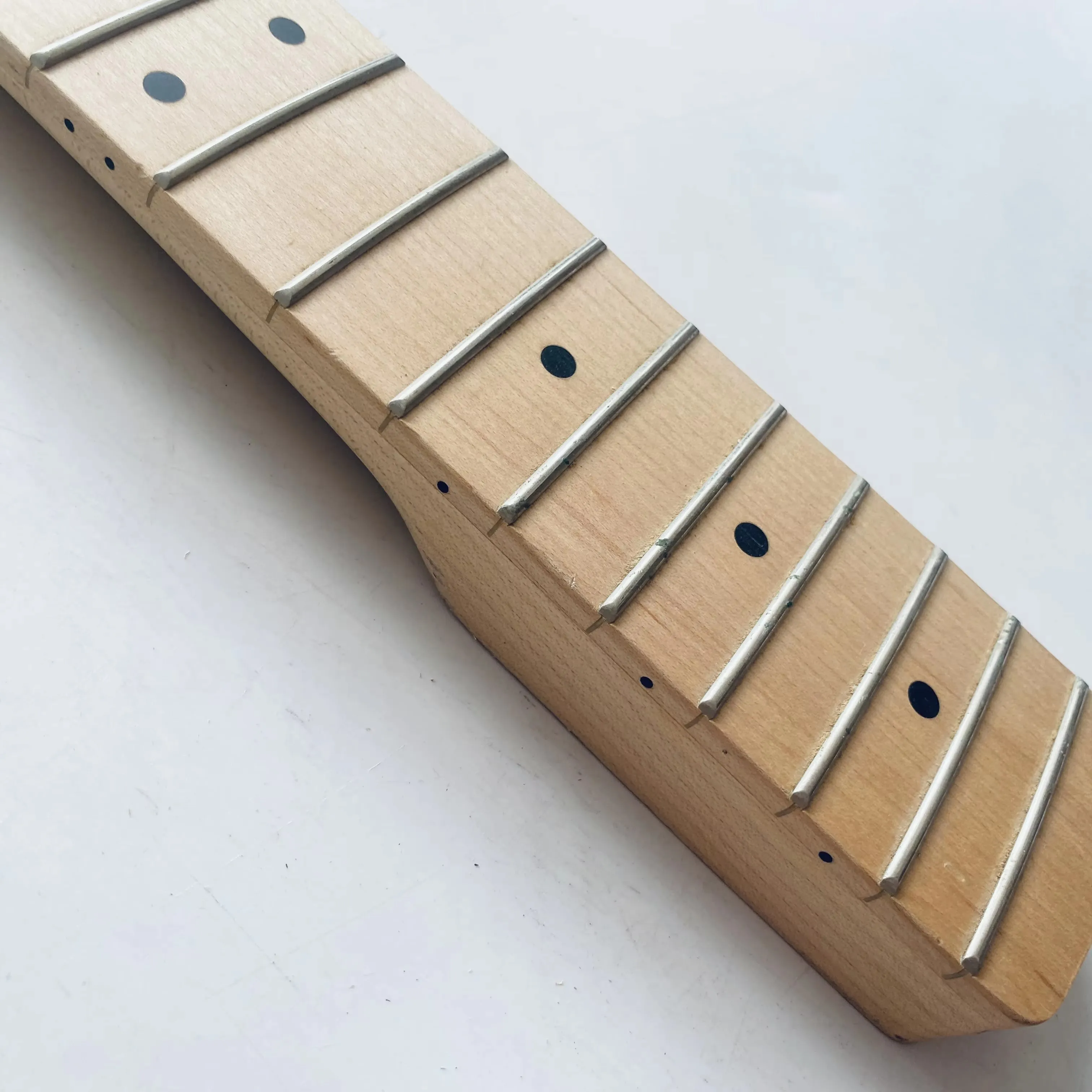 Oryginalny gryf do gitary baso – Bass Guitar Fretless recenzja i cena