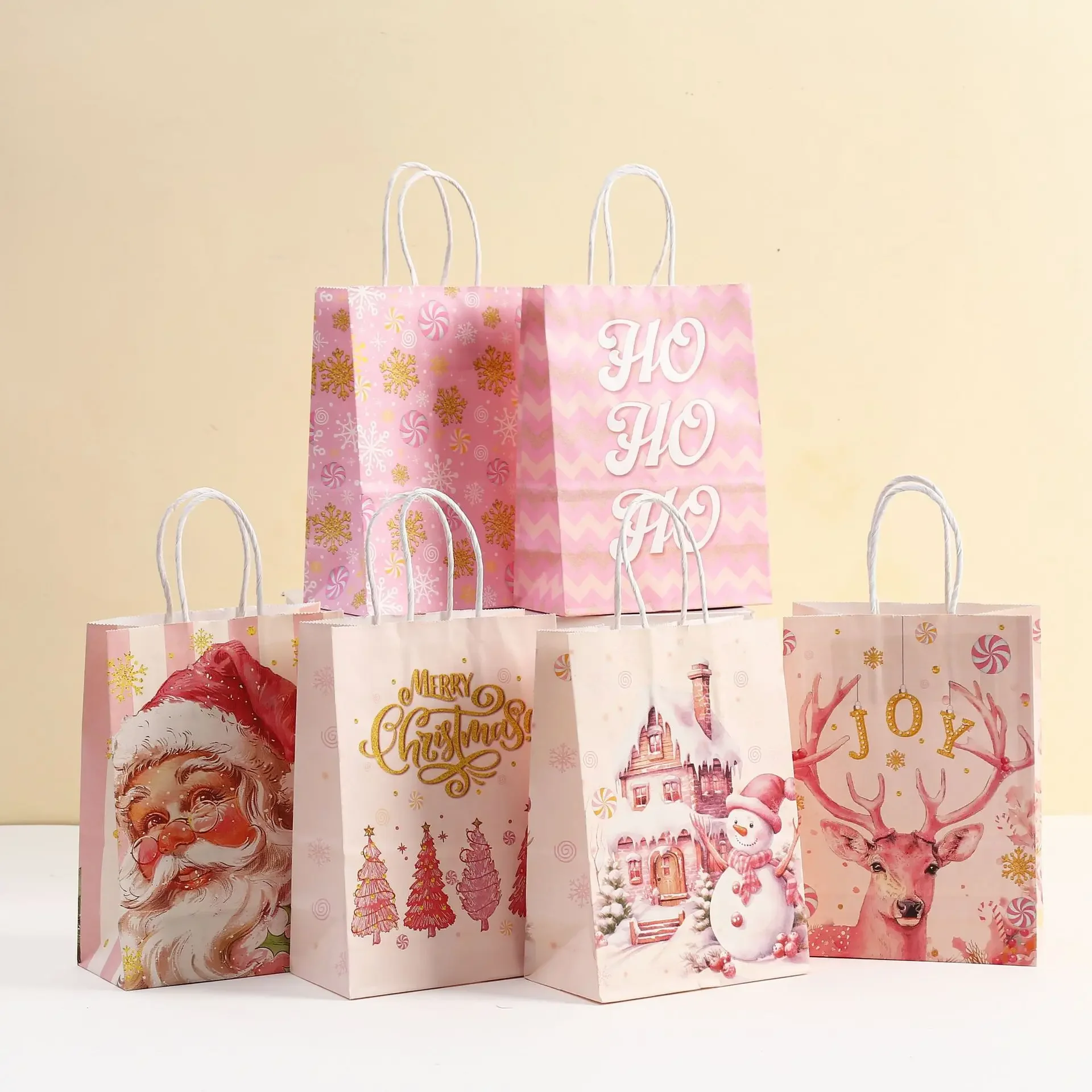 Sweet Pink Santa Claus Snowman Reindeer Paper Gift Packing Bags Candy Cookie Bag for Christmas Theme Party Decoration