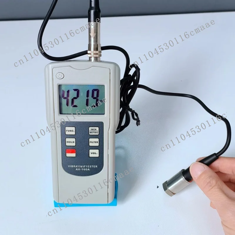 Portable Vibration Analyzer Instruments for Mechanical Equipment Testing