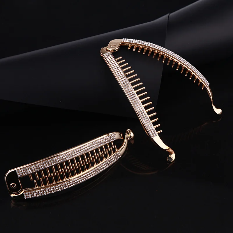 ผู้หญิง Chic อุปกรณ์เสริม Rhinestone จำลองไข่มุกผมคลิปกรงเล็บอะคริลิคกล้วย Twisted Shark Flat Grips Clamp Crab