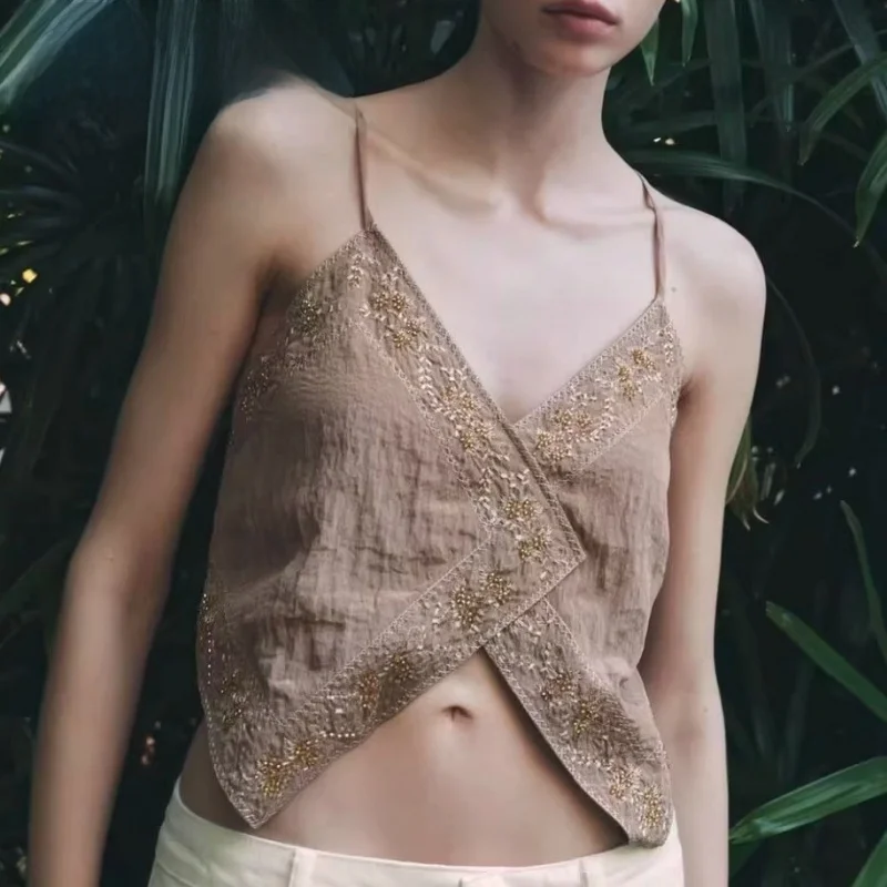 

New Summer Women's Bal V-Ne Svel Embroidered Strap Top Slim Fit Commute Sle ort Length Pullover Pure Color