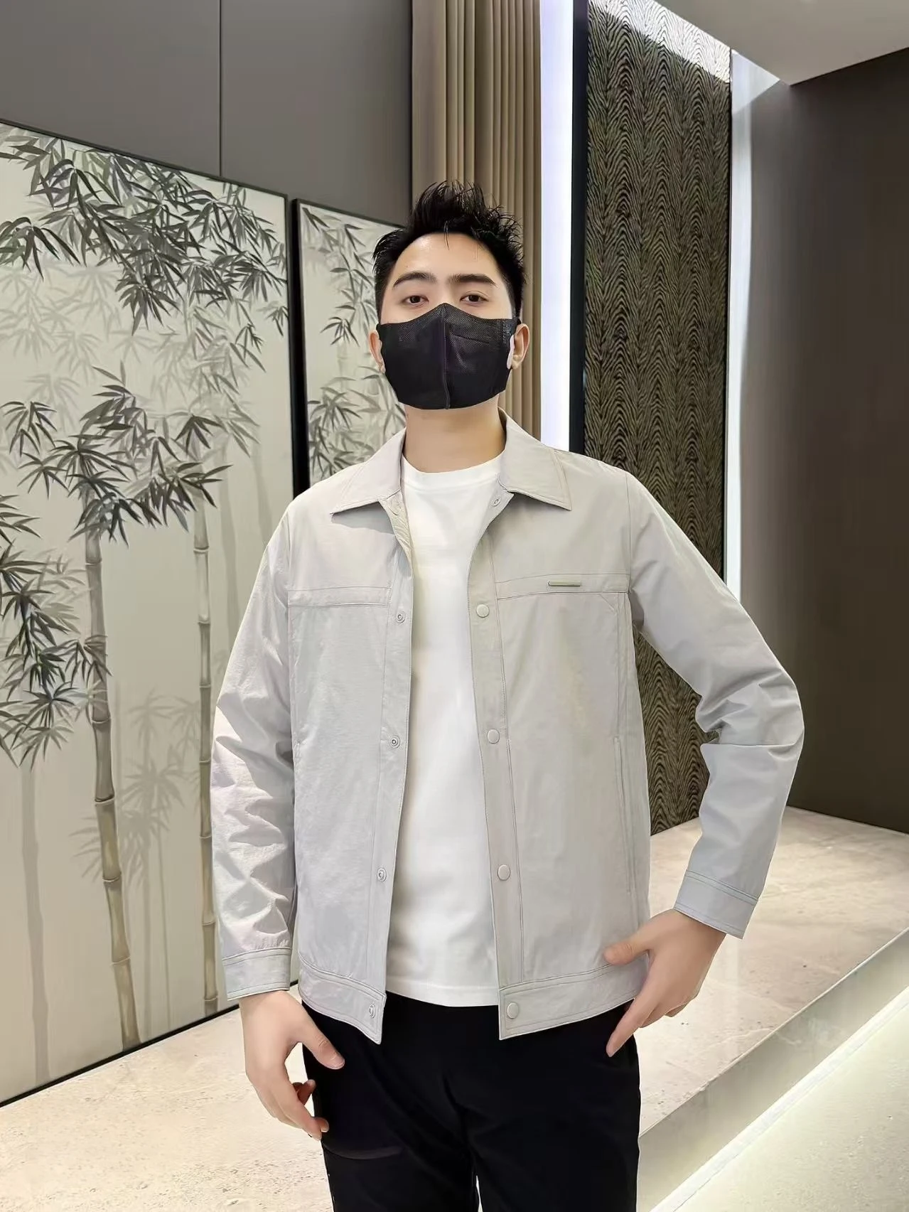 Chaqueta de Protección Solar para Hombre de Alta Calidad, Primavera-Verano F602, Cuello Camisero, Estilo Casual de Negocios, Versátil, Elegante, Corte Estándar, Manga Larga