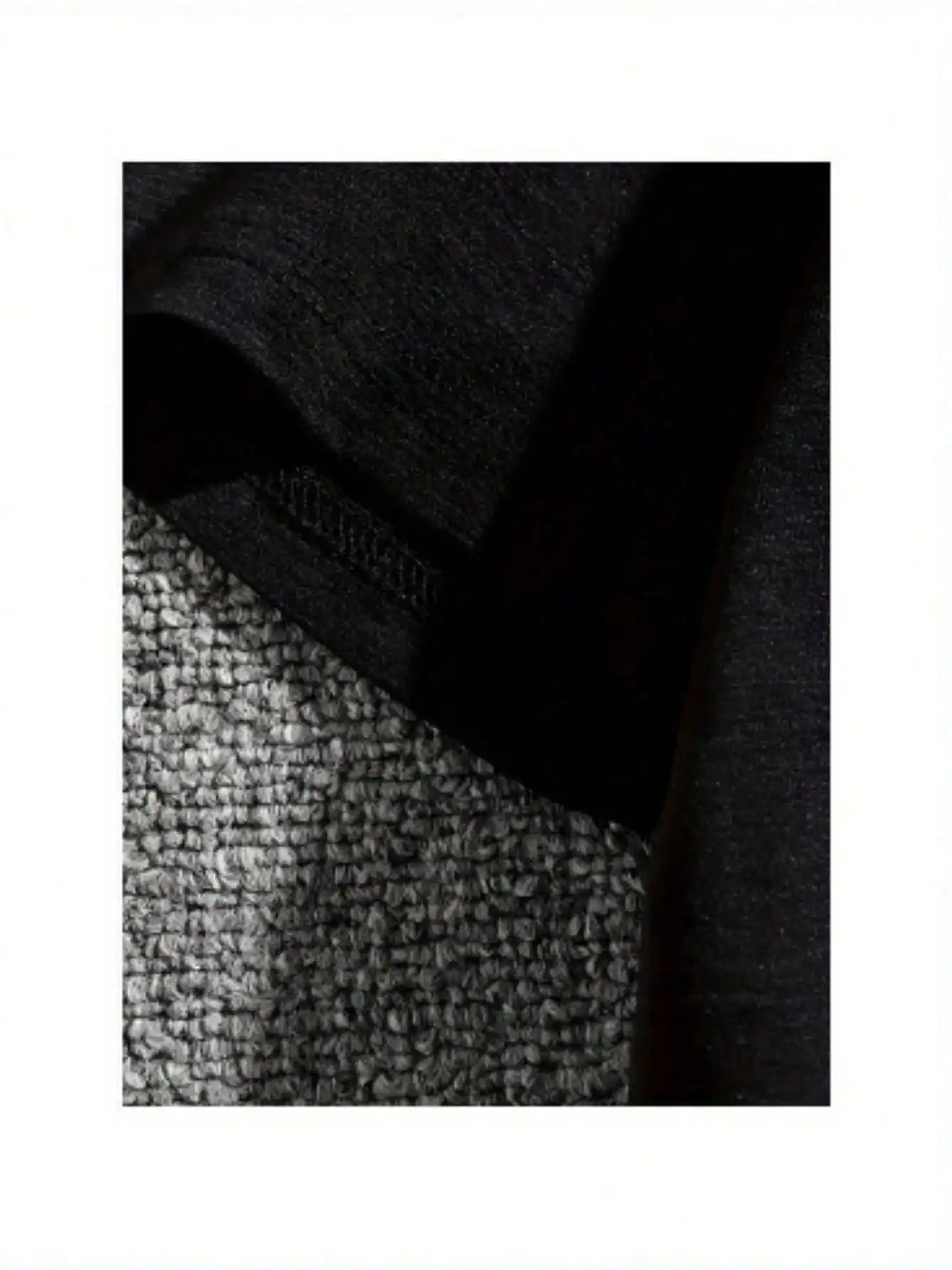 Kaos Fashion Grafis Lengan Pendek Pria Riot Society