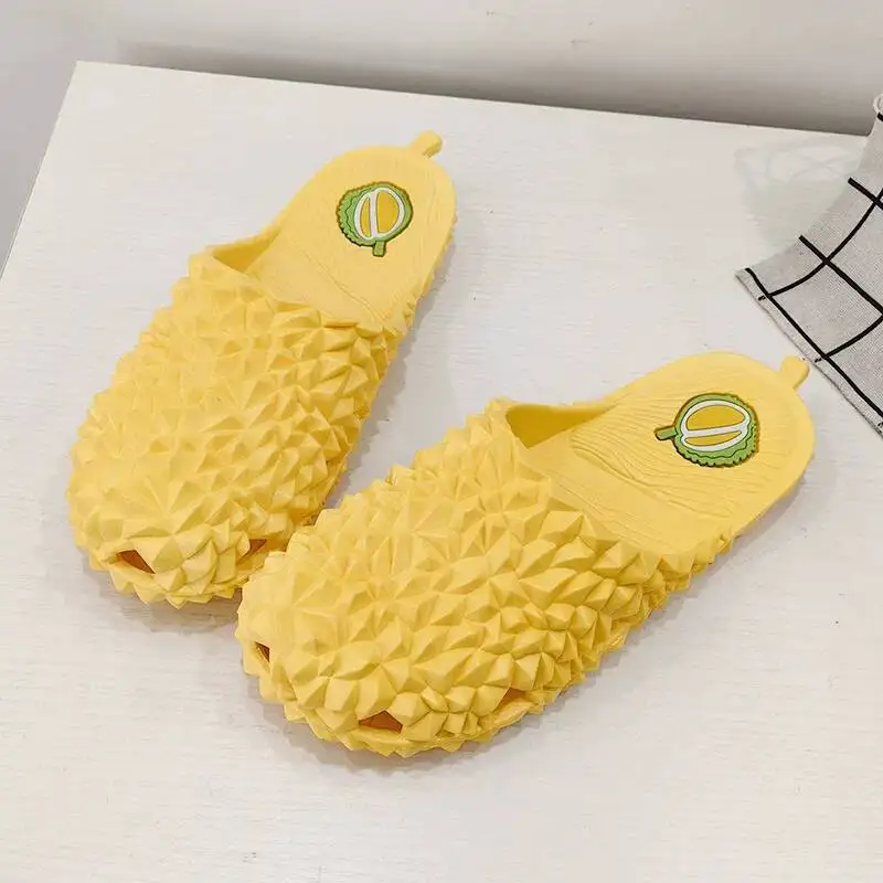 2026 Unisex Thick Sole Rubber Closed Toe Slides Comfort Anti Slip Home Bathroom Couple Slippers Fashion Durable Outdoor Sandals