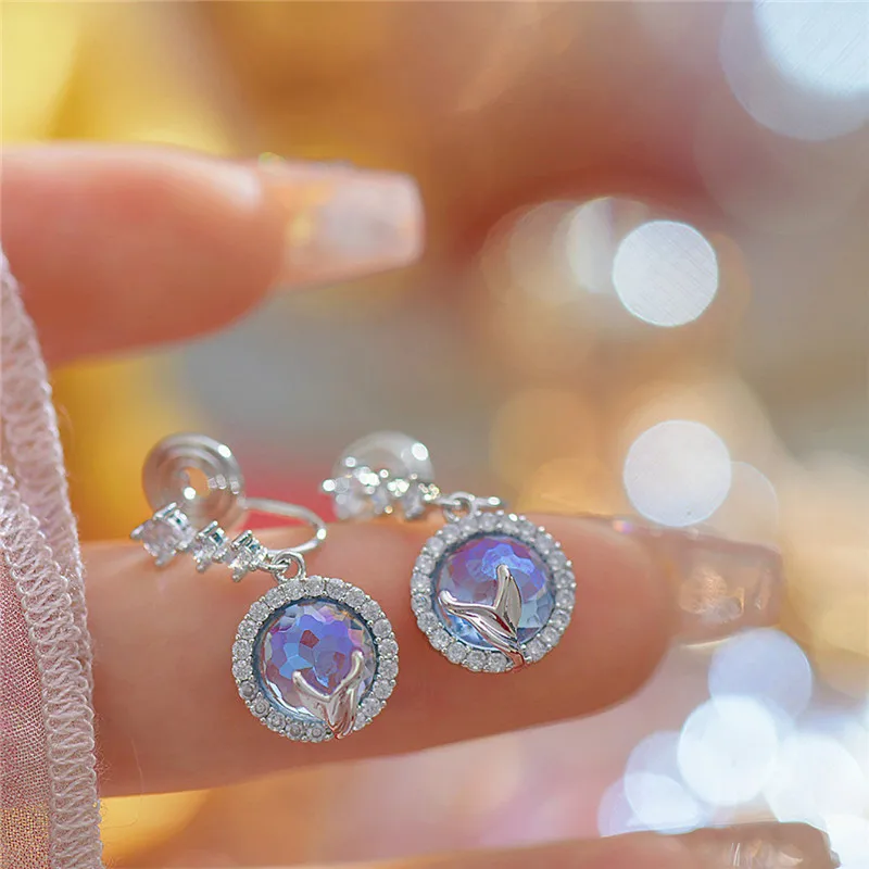 Designer Style Exquisite Three-Dimensional Blue Fishtail Pavé Inlaid Zircon Earrings Fashion Daily Female Ear Clip Mosquito Coil