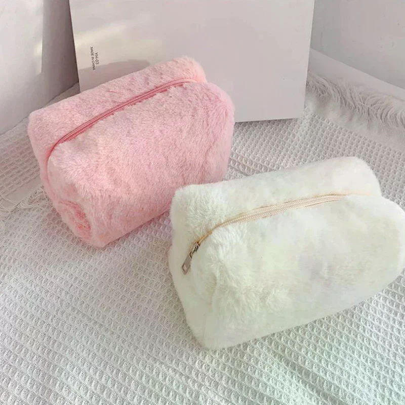 Plush Cosmetic Bag Convenient Storage Bag Large Capacity Toiletry Bag Multi-Layered Categorized Bag