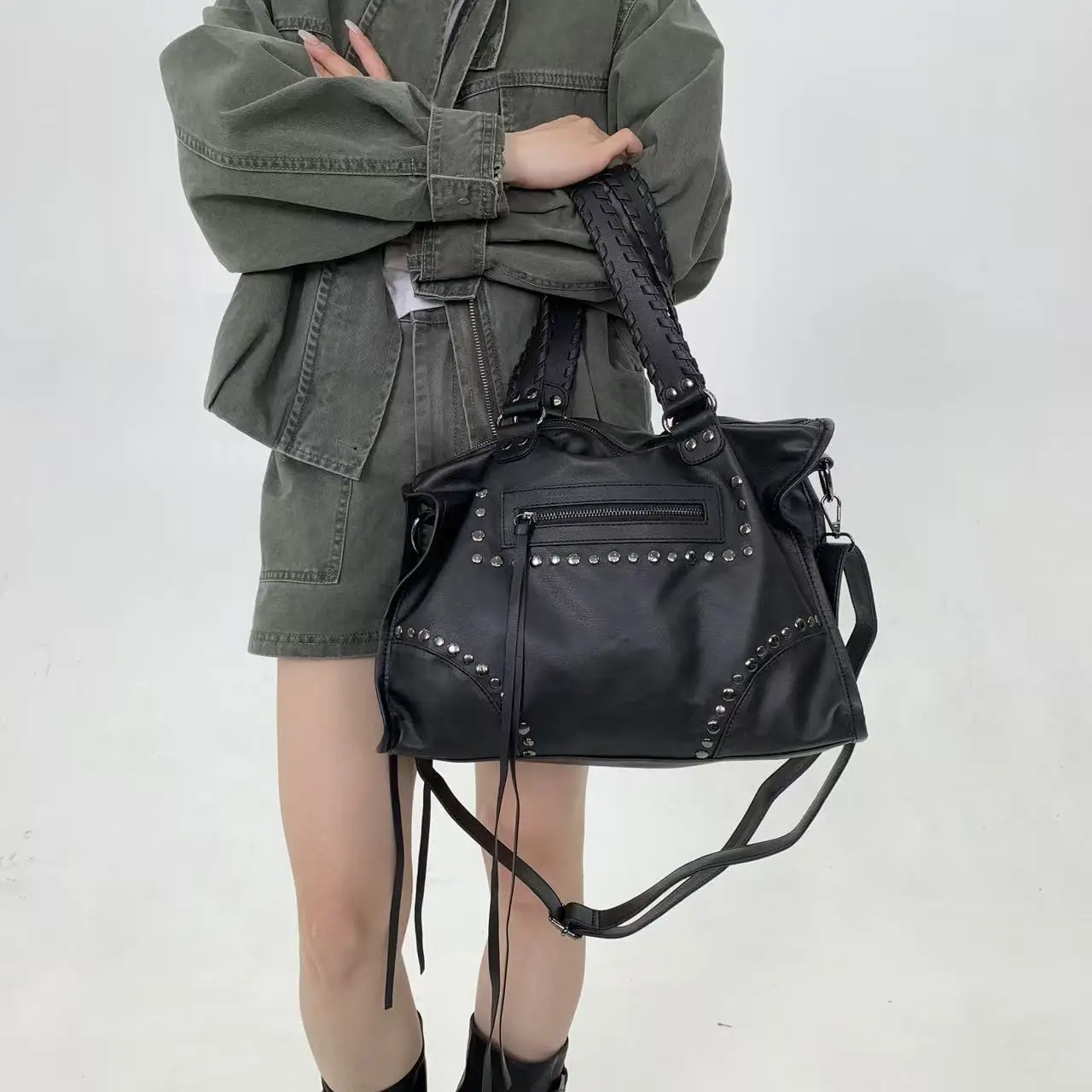 

Women's Rivet Studded Tote Bag Soft PU Leather Large Shoulder Bag with Woven Handles & Tassel Punk Rock Style Top-Handle Handbag