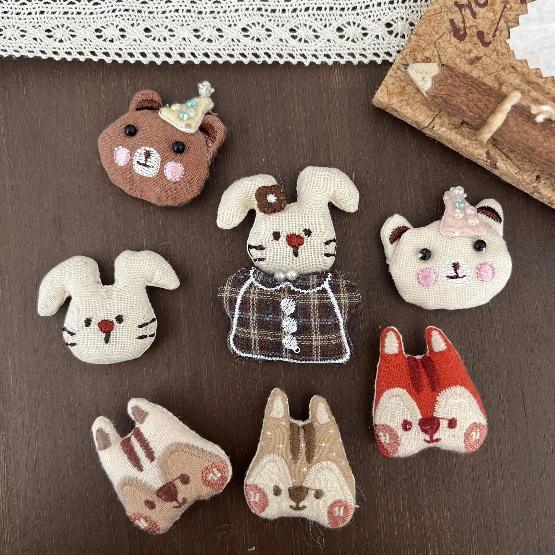 

Korean New Cartoon Fabric Brooch DIY Clothing Accessory Shoe Sock Bag Pin Hair Clip Decorative Craft Material