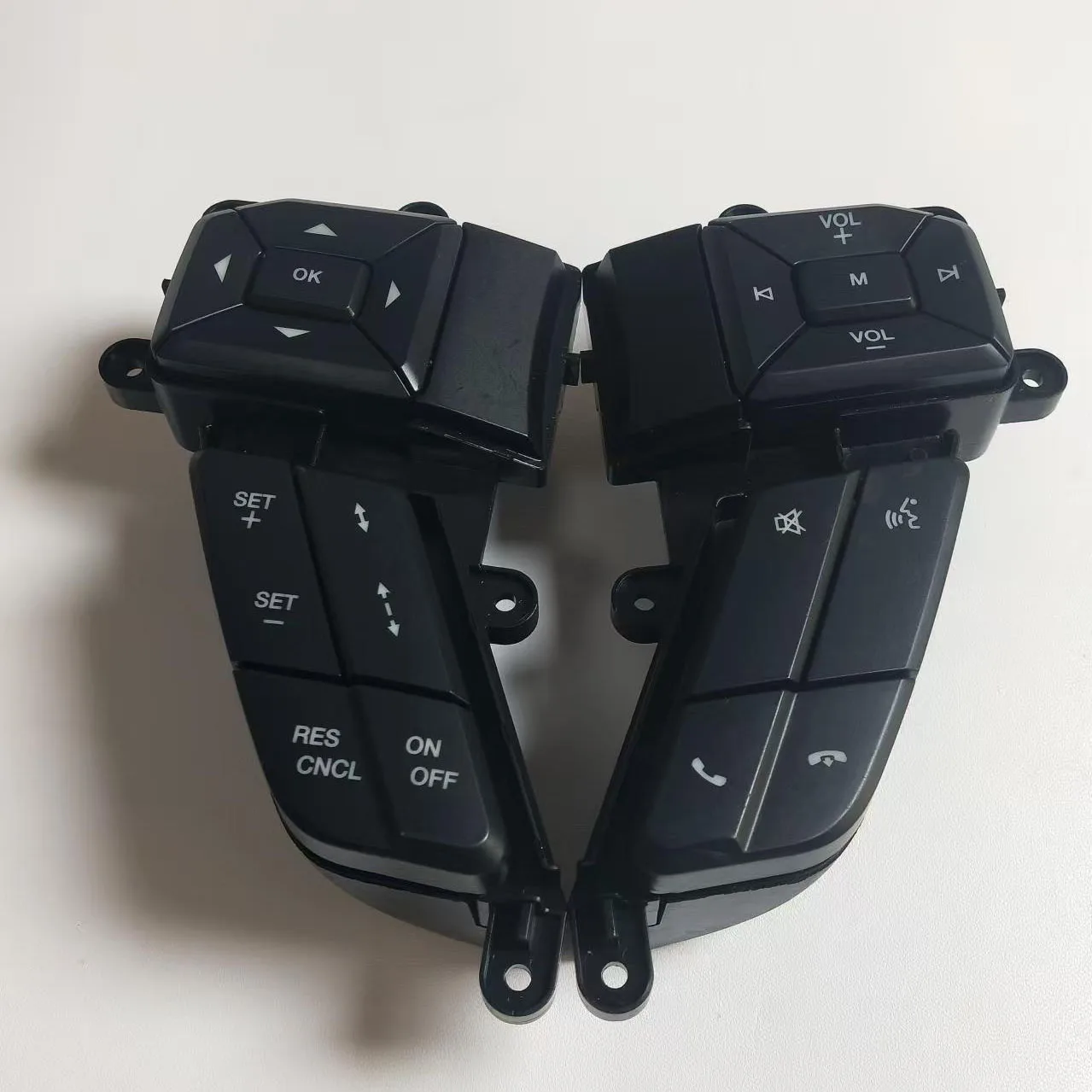 Подходит для FORD F150 SUPER, 250 350 2015-2019, правая, левая кнопка переключения круиз-контроля на руле FL3T-9E740-ECW FL3T-9E740-BBW