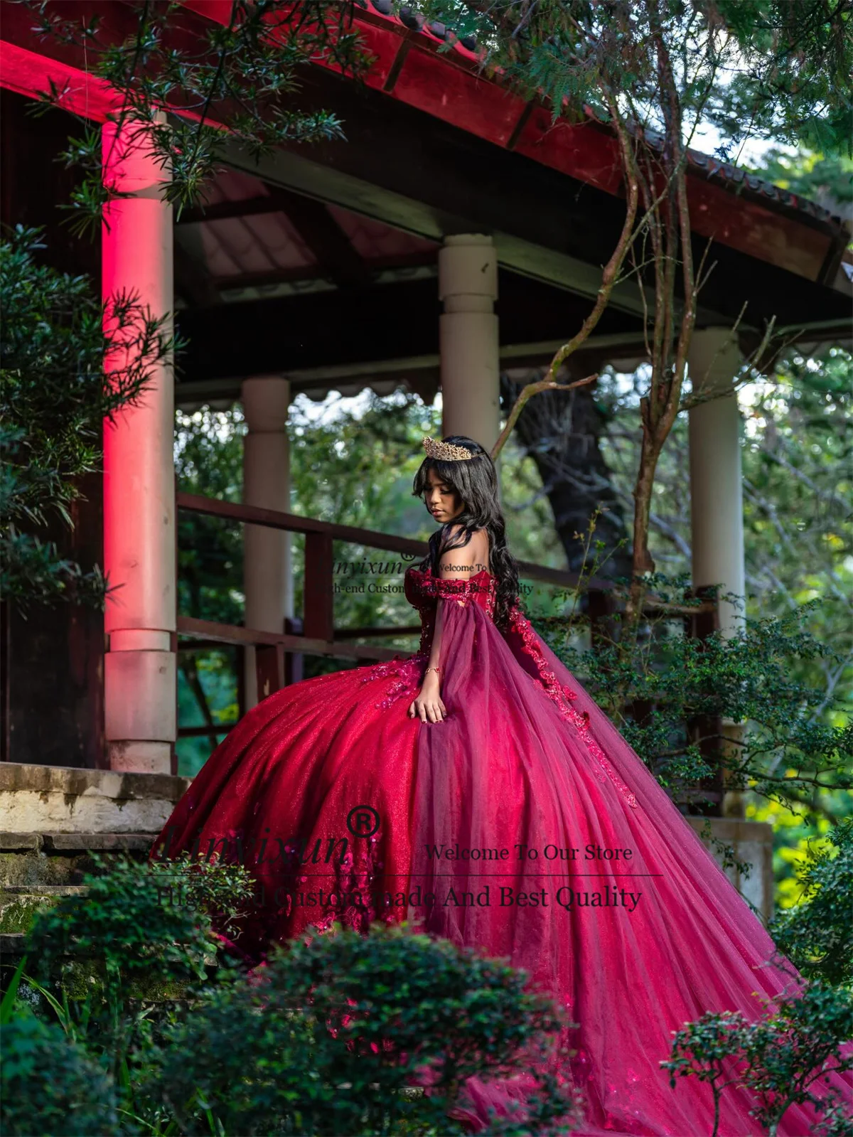Abito da ballo da principessa per Quinceañera con mantello, applicazioni in pizzo, per compleanno Sweet 16, personalizzato, stile messicano, Vestido De 15 XV Anos