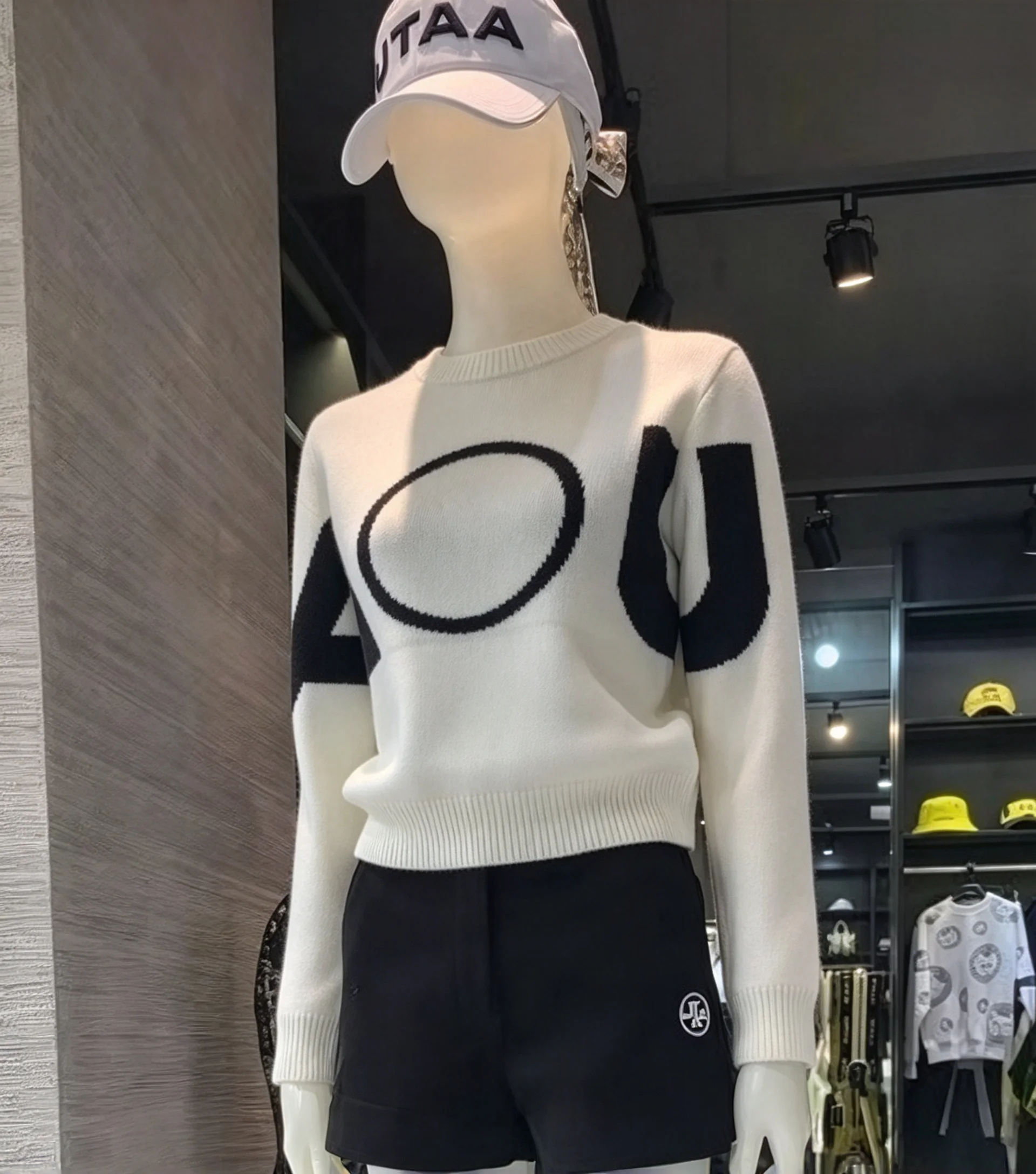 26 Autumn Winter Women Golf Knit Sweater Round Neck Big Letter Print Cropped Sports Pullover Golf Top