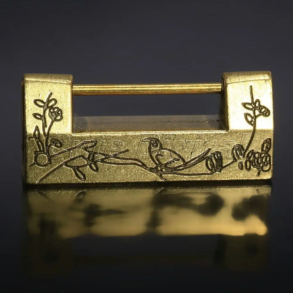 Old Style Brass Chinese Carved Padlock Antique Locks Lock and Key Locks