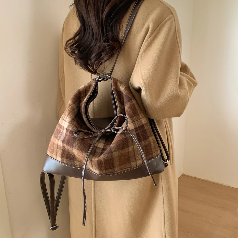 2025 New Women's Large Capacity Shoulder Bag Stylish Versatile High-End Ladies Bag Trendy Classic Design Bag For Women