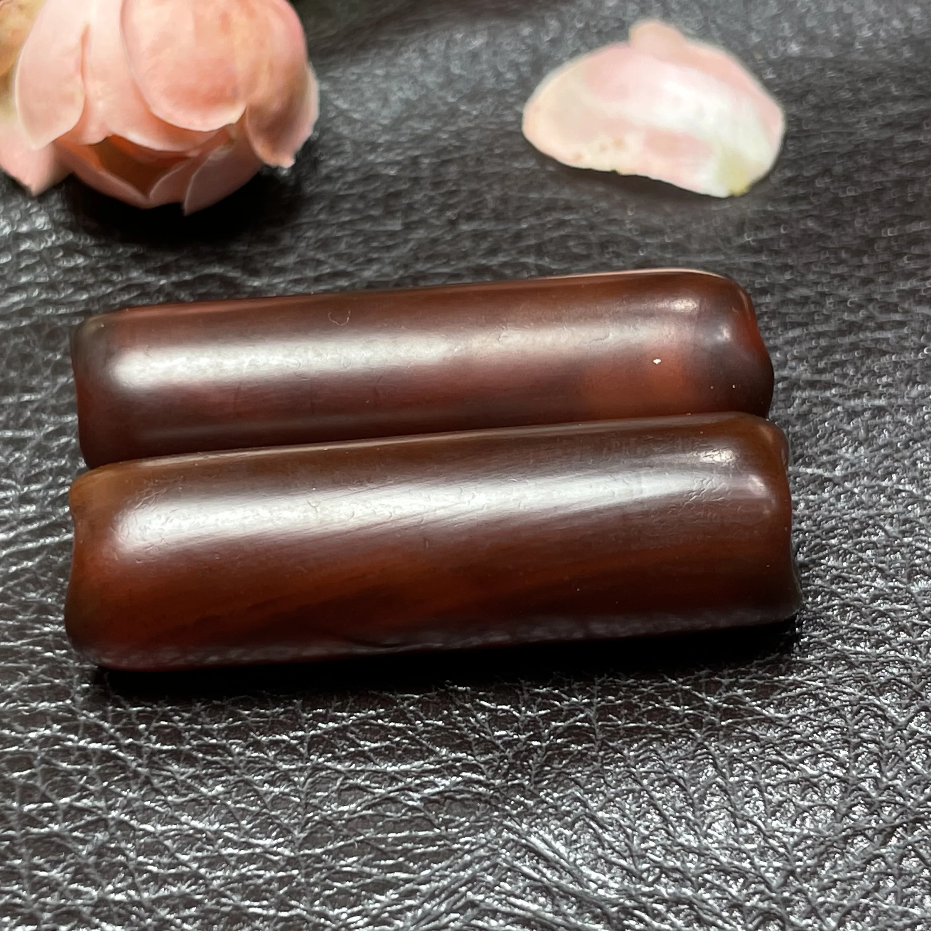 Tibetan red meat agate old spiritual official dzi pendant necklace 11x39mm