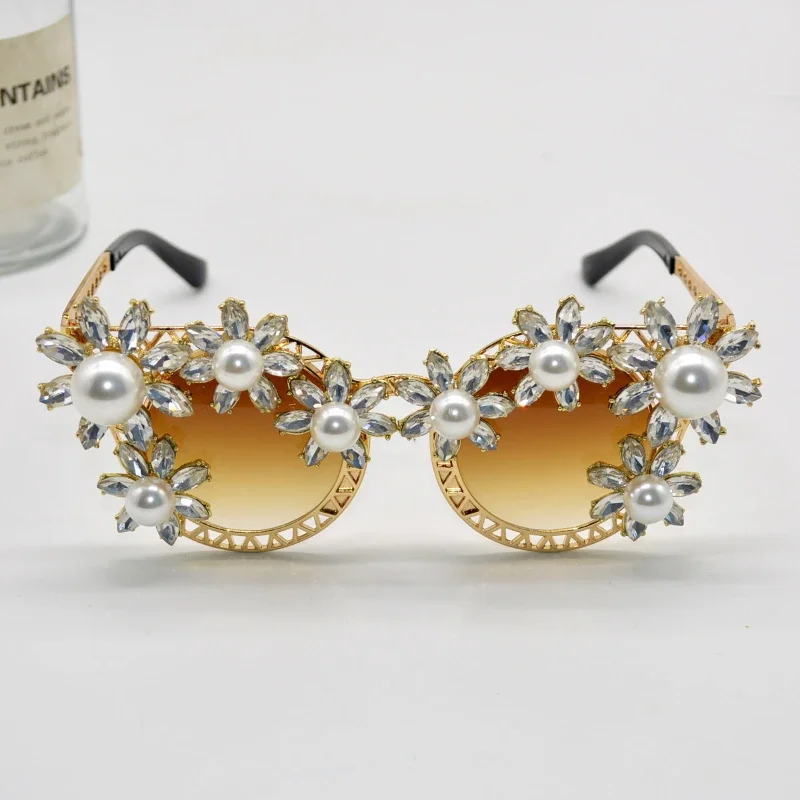 

2023 Baroque Square Sunglasses Children Crystals Sexy Girls Sun Glasses Rhinestone Child Shades for Party Oculos De Sol Feminino