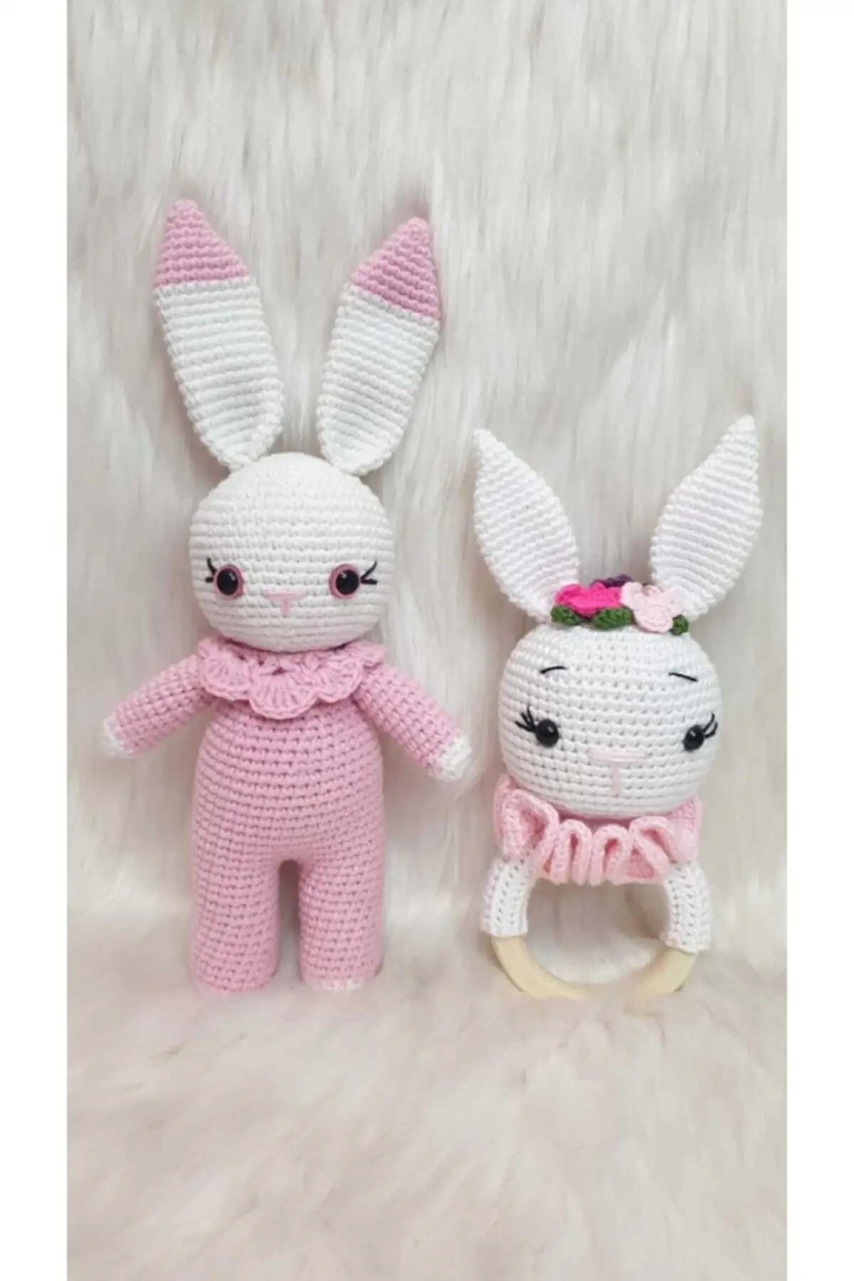 Amigurumi Organic Mesh Toy Rattle And Rabbit Set