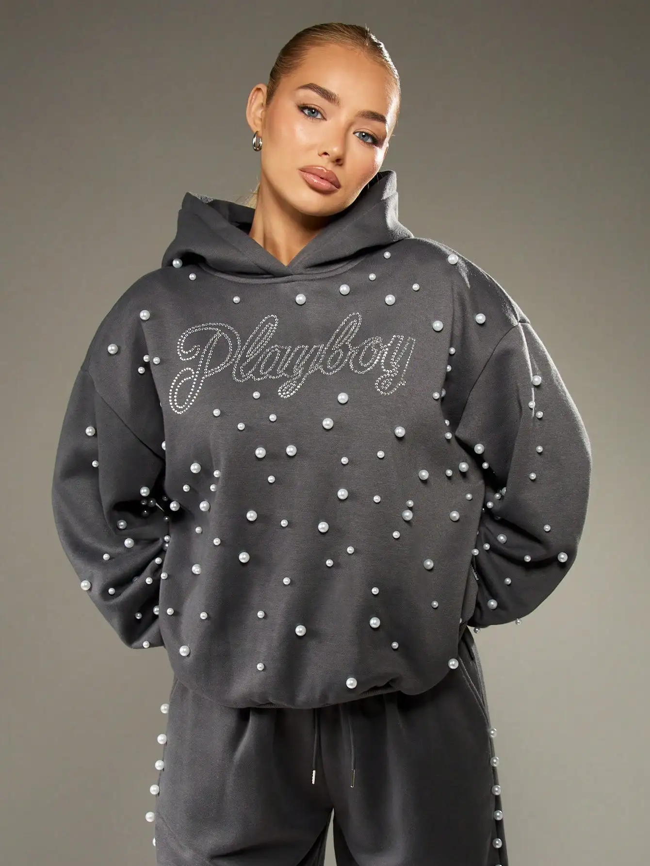 

Playboy Rhinestone & Pearl Embellished Hoodie, Oversized Casual Loungewear with Drawstring Hood