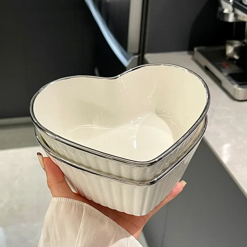 Heart Peach Bowl Creative Premium Elegant Ceramic Dorm Student Instant Noodle Snack Home Use Stylish Tableware