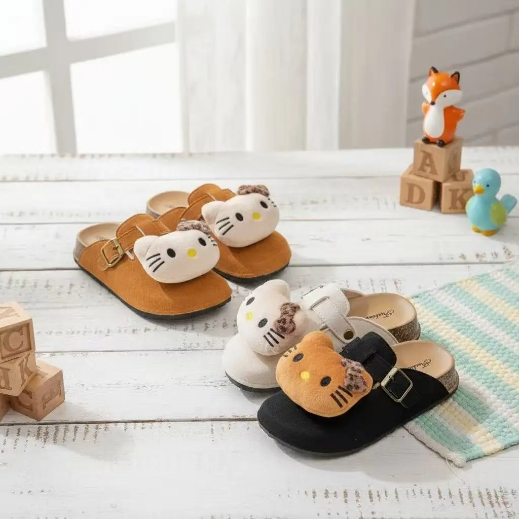 

Реальные фото: Новые летние модные тапочки Sanrio Hello Kitty 2026 года с мультяшными персонажами, милые и очаровательные, для детей, цвета хаки, черные, бежевые.