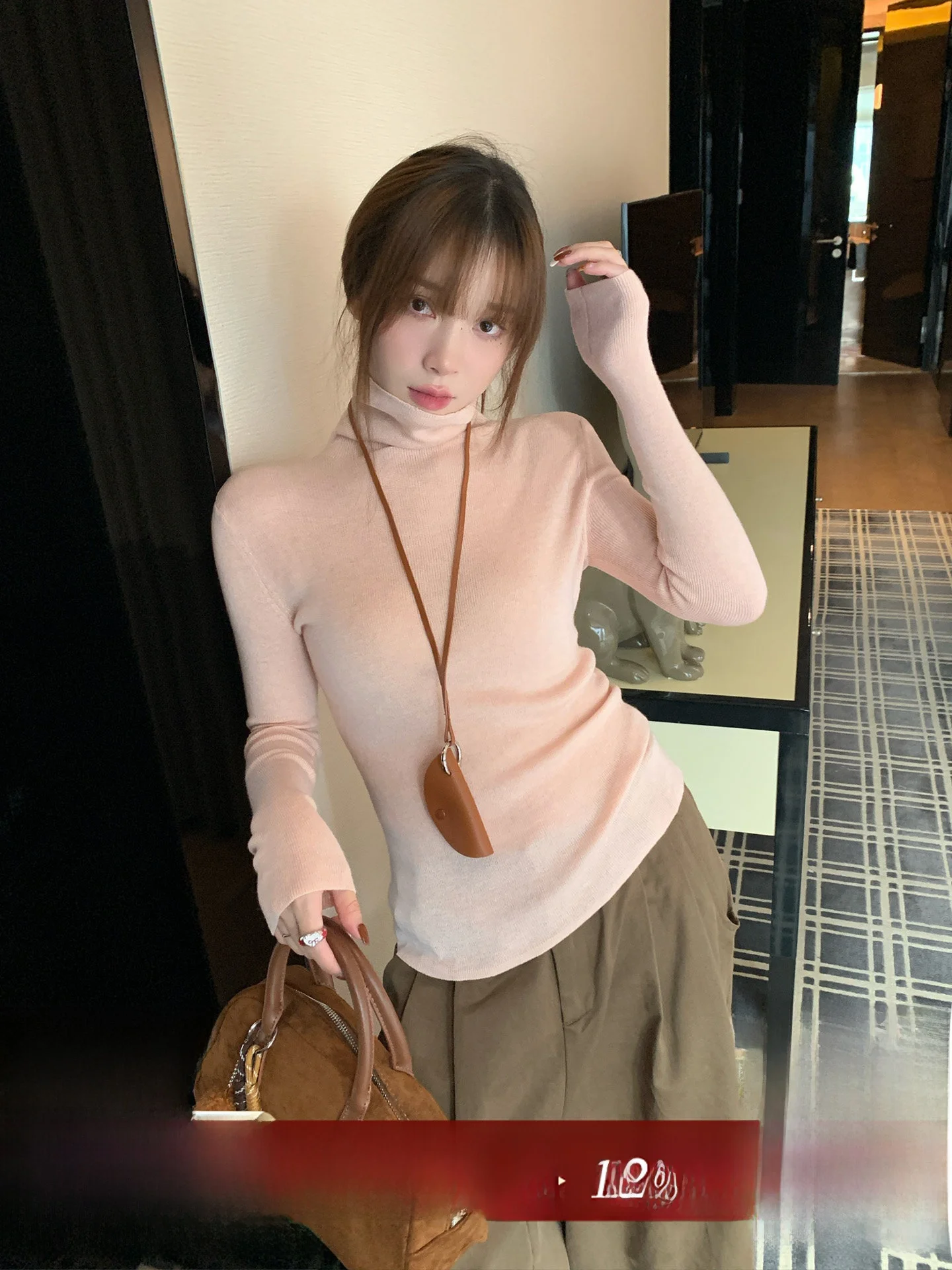 

Женский розовый уютный повседневный трикотажный топ с высоким воротом и длинным рукавом, облегающий, для ношения под одеждой, от Su San San