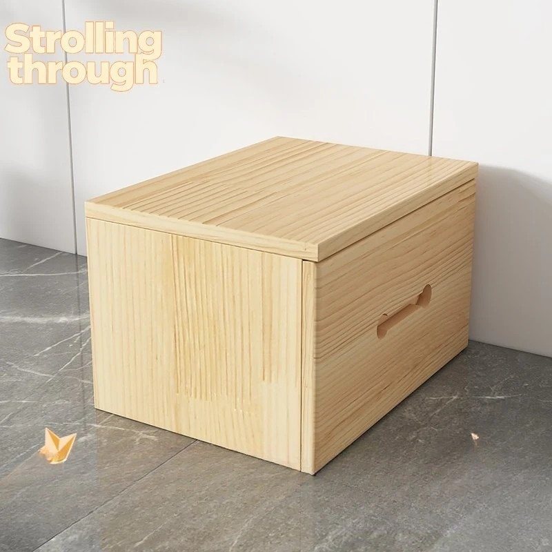 

Домашняя лестница-табурет из массива дерева, трехступенчатая, двойного назначения, с подножкой для подъема.