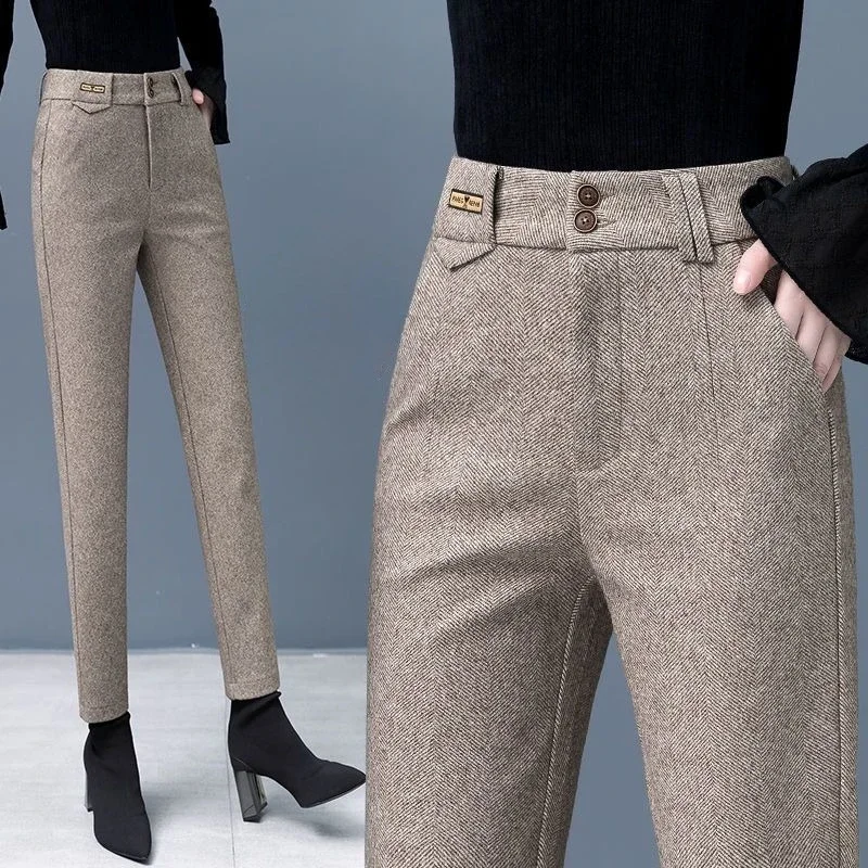 High-Waisted Wool Herringbone Pants Women Casual Black Double Buckle Harem Pants for Women Thickened Warm Versatile Women Pants