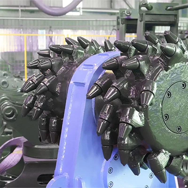 Road maintenance excavation milling machine  Concrete asphalt pavement milling machine Milling excavator