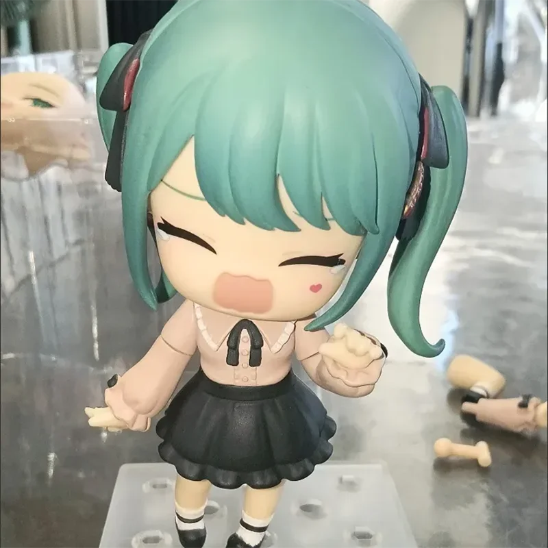 Vampire Hatsune Hatsune Never Came Q Version Clay Hands Do Quality Version Cute Figure Room Decorations Pvc Collection Model Toy