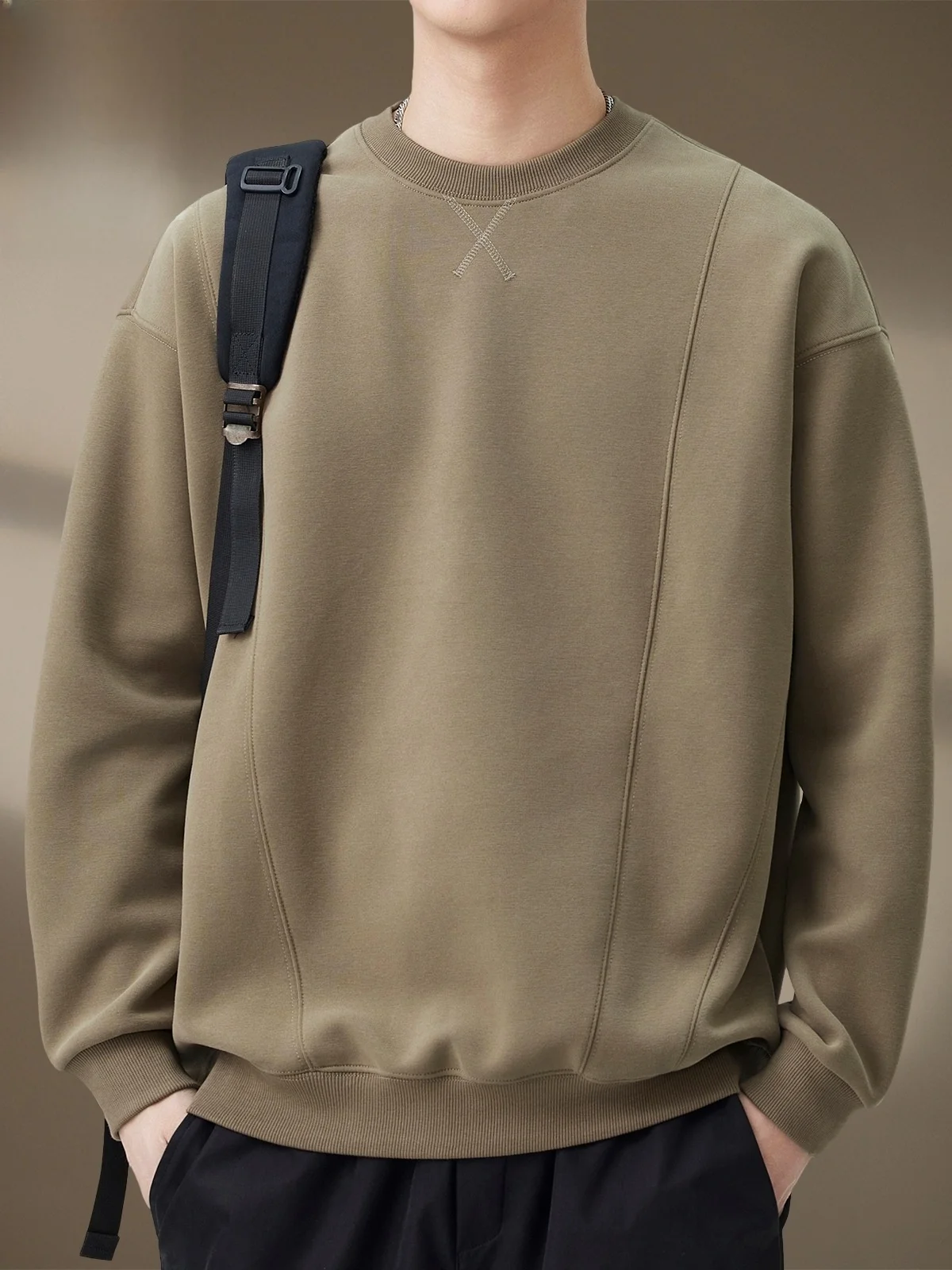 

Trendy Sweatirt Men's Casual Versatile Top 2025 Autumn Winter New round Ne Inner Wear Base irt Loose Fit Fce...