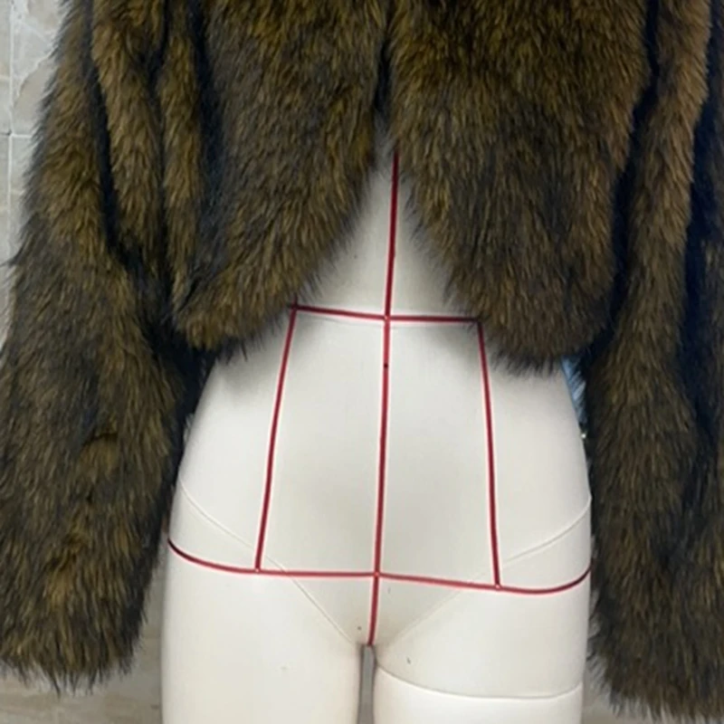 Luxury Women's Faux Fur Short Coat Fashionable Solid Color Long Sleeve Single Button Up Jacket for Daily Outfits