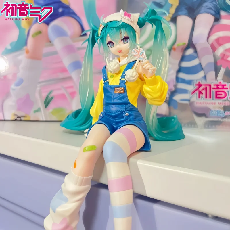 original-furyu-hatsune-miku-figure-candy-sweets-lollipop-noodle-stopper-scenery-spm-vocaloid-miku-action-figurine-model-toy-gift