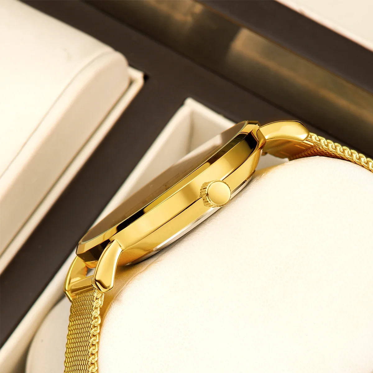 YaLaLuSi Personalized Fashion Women's Quartz Watch Gold Minimalist Ultra Thin Wristband Unique Face Temperament Gift Set