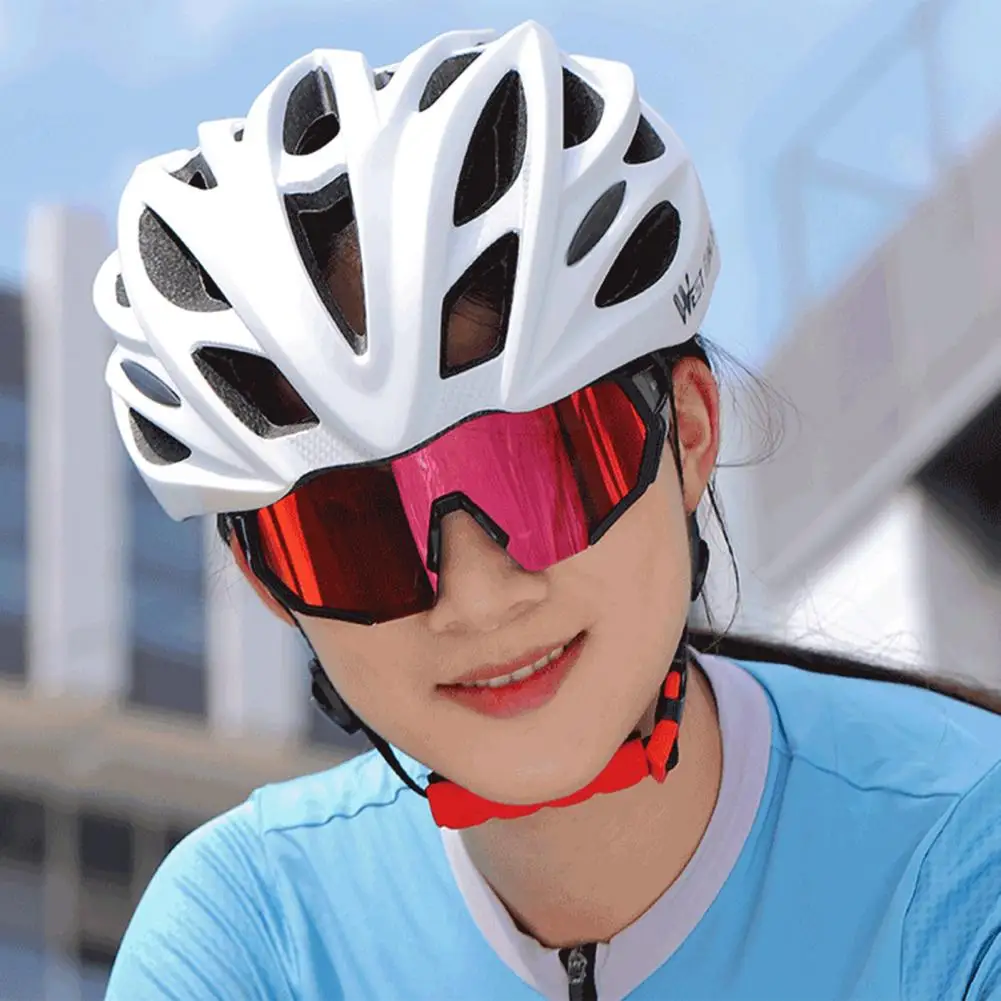 

Bicycle Helmet Sturdy Helmet Ultralight Mtb Bike Helmet Comfortable Breathable Head Protection for Men Women for Outdoor