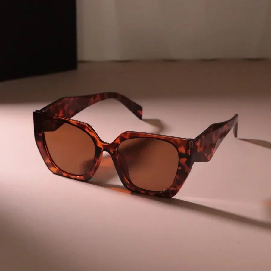 Fashion Big Frame Sunglasses Women Men Cool Square Designer Sun Glasses Male Female Brand Beautiful Travel Oculos De Sol