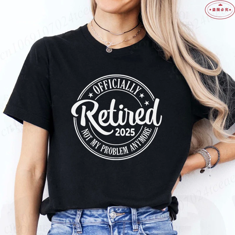 Funny Retirement T-Shirt for Women FashionTeacher Retired Est 2025 Y2k Tops Casual Short Sleeve Tees Female Aesthetic Clothing