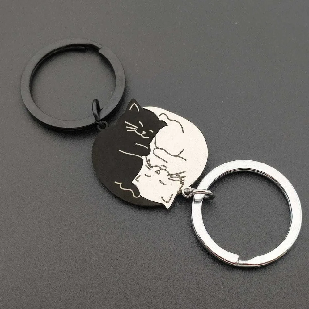 

Romantic Couple Keychain Custom Black White Cat Stainless Steel Keyring Love Gift Customized Private Personalized Metal Pendant
