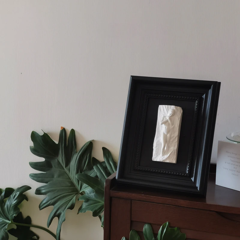 Three-dimensional Relief Sculpture Decorative Nude Abstract Portrait Photo Frame Background Wall Decoration